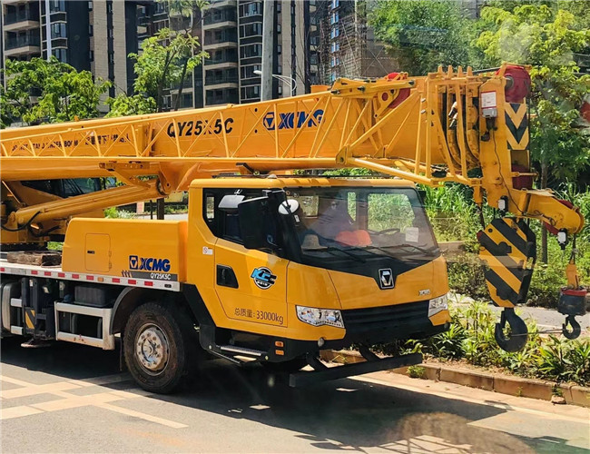 师宗县大件设备吊装租赁吊车